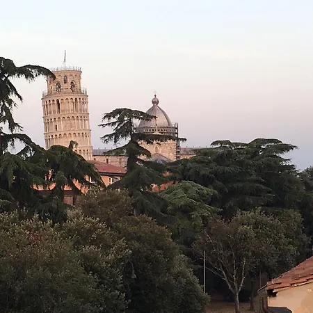 Affittacamere Pisa Lodge B&B Hostel