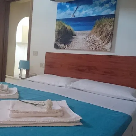 Affittacamere Pisa Lodge B&B Hostel *