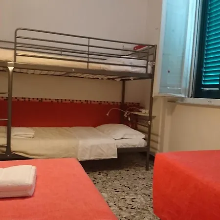 피사 롯지 B&B 호스텔